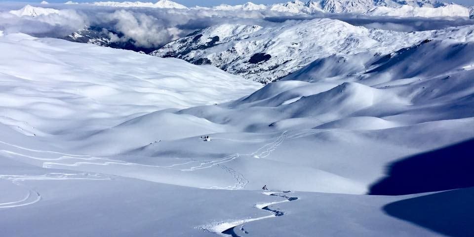 Sking in Meribel at Easter