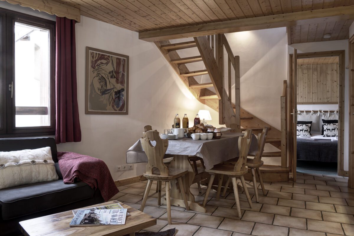 Where to stay in Meribel - Chalet Etoile interior 