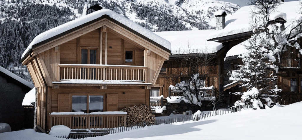 We have a carefully-curated collection of luxury catered ski chalets in Meribel which we call ‘Plus Experience’ chalets. This luxury collection consists of five beautiful catered chalets in the heart of Meribel where nothing is too much trouble and every whim is catered for. Discover how we can exceed your expectations on your next ski holiday in Meribel…