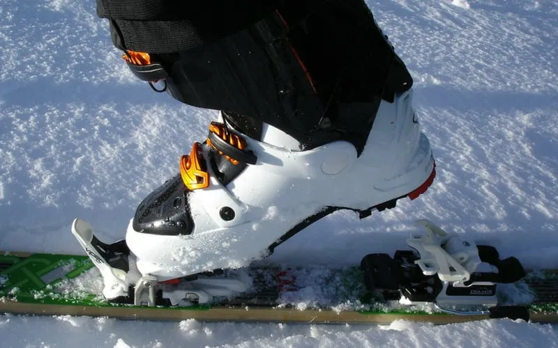 Ski boot in ski binding